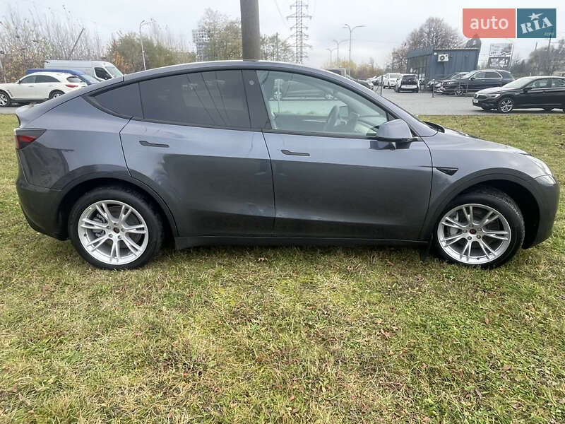 Внедорожник / Кроссовер Tesla Model Y 2023 в Львове фото 9 Внедорожник / Кроссовер Tesla Model Y 2023 в Львове