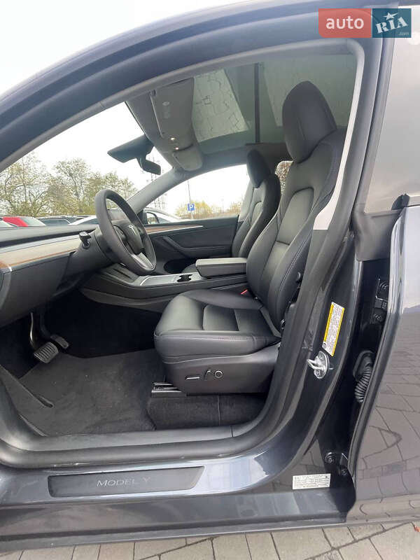 Внедорожник / Кроссовер Tesla Model Y 2023 в Львове фото 27 Внедорожник / Кроссовер Tesla Model Y 2023 в Львове