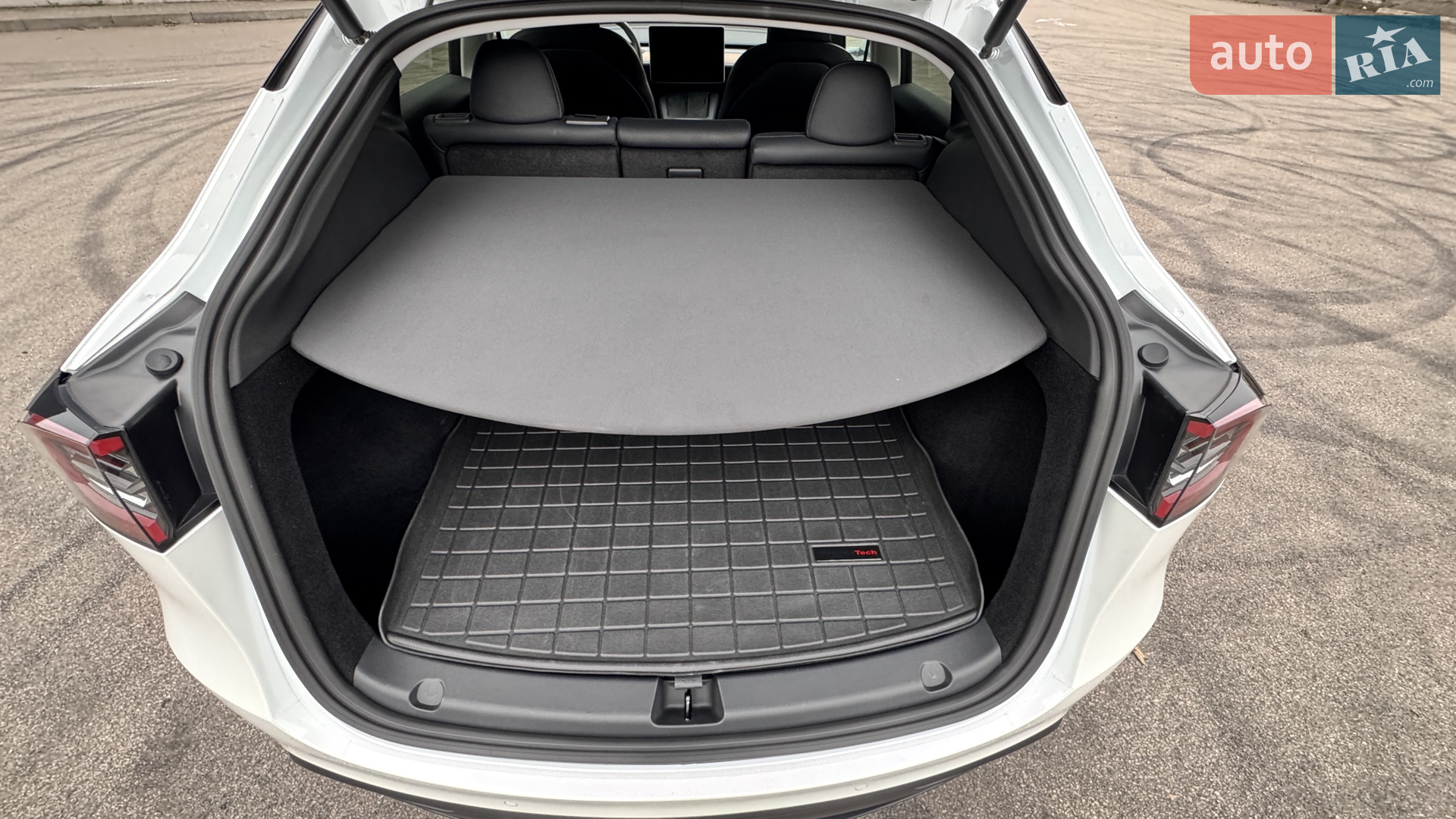 2022 Tesla Model Y - мініатюра 28