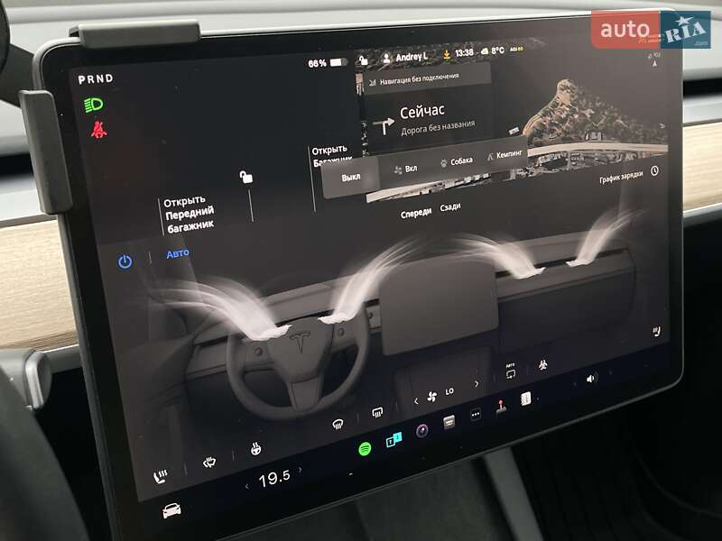 Позашляховик / Кросовер Tesla Model Y 2024 в Києві