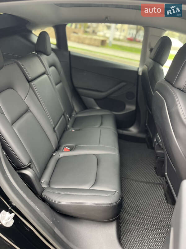 Внедорожник / Кроссовер Tesla Model Y 2021 в Николаеве