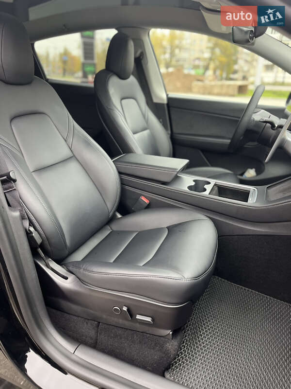 Внедорожник / Кроссовер Tesla Model Y 2021 в Николаеве