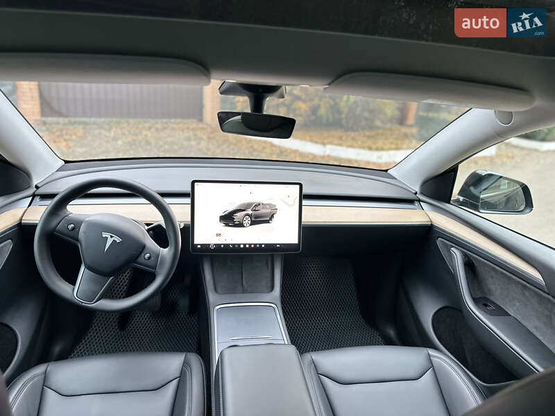 Внедорожник / Кроссовер Tesla Model Y 2023 в Киеве фото 9 Внедорожник / Кроссовер Tesla Model Y 2023 в Киеве