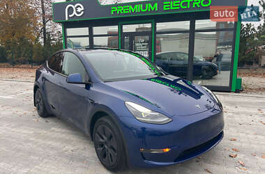 Внедорожник / Кроссовер Tesla Model Y 2024 в Киеве
