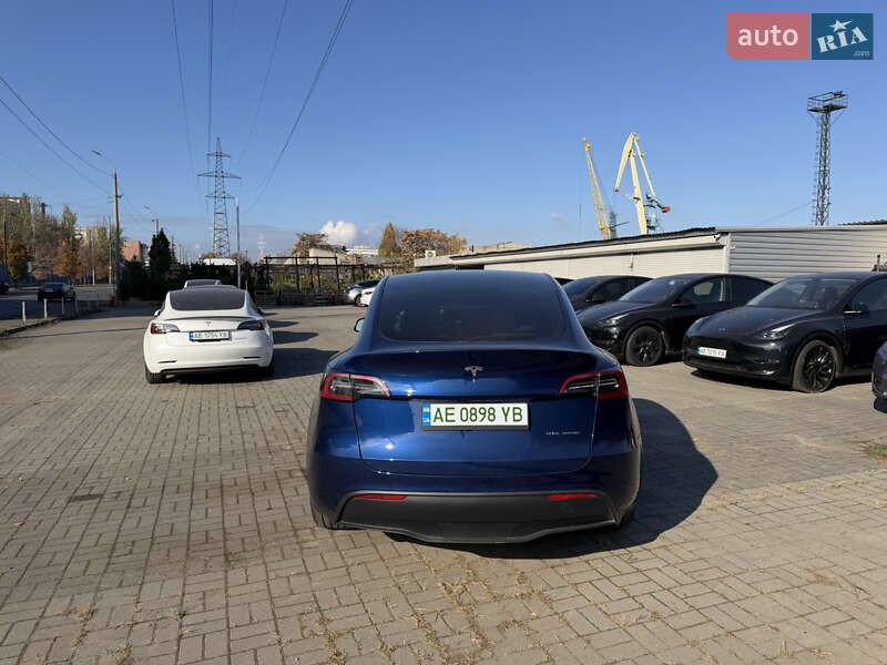 Позашляховик / Кросовер Tesla Model Y 2024 в Дніпрі фото 8 Позашляховик / Кросовер Tesla Model Y 2024 в Дніпрі