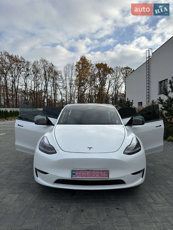 Внедорожник / Кроссовер Tesla Model Y 2023 в Луцке фото 3 Внедорожник / Кроссовер Tesla Model Y 2023 в Луцке