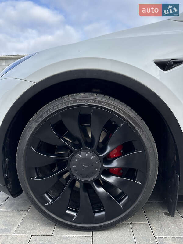Внедорожник / Кроссовер Tesla Model Y 2023 в Луцке фото 28 Внедорожник / Кроссовер Tesla Model Y 2023 в Луцке
