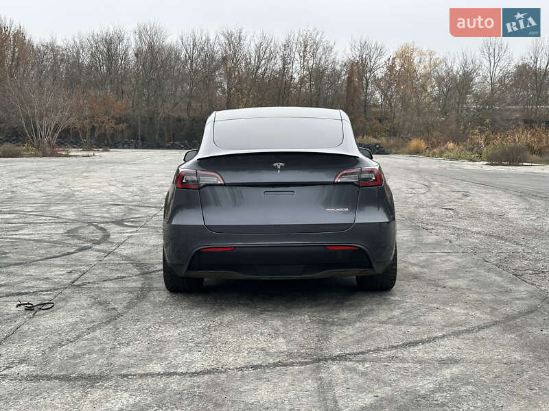 Внедорожник / Кроссовер Tesla Model Y 2021 в Харькове