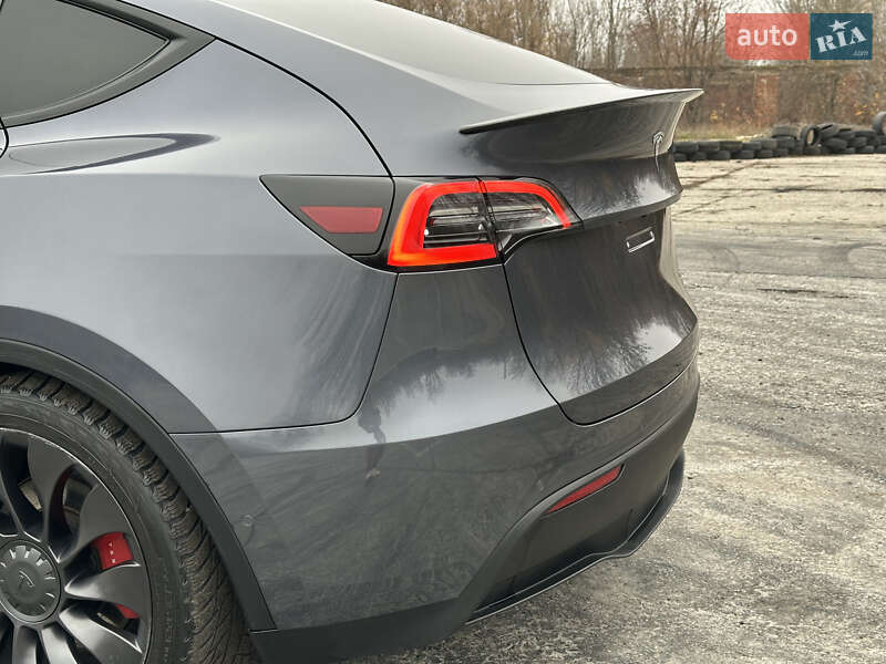 Внедорожник / Кроссовер Tesla Model Y 2021 в Харькове