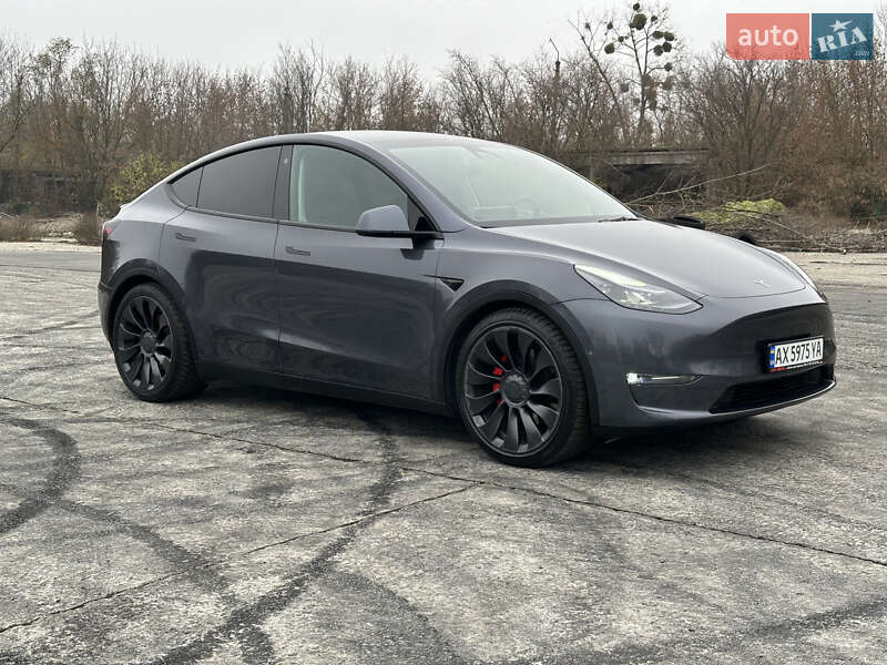 Внедорожник / Кроссовер Tesla Model Y 2021 в Харькове