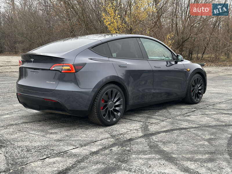 Внедорожник / Кроссовер Tesla Model Y 2021 в Харькове