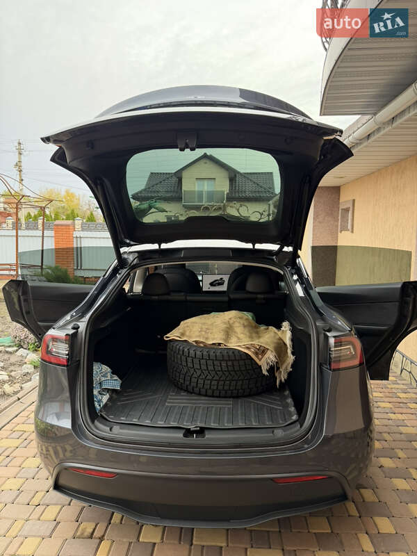 Внедорожник / Кроссовер Tesla Model Y 2022 в Кропивницком