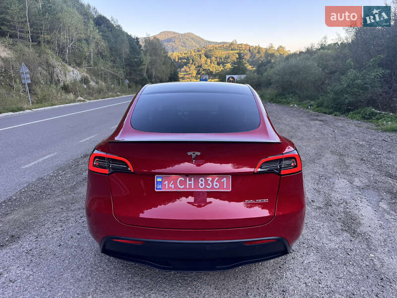 Позашляховик / Кросовер Tesla Model Y 2022 в Львові фото 6 Позашляховик / Кросовер Tesla Model Y 2022 в Львові