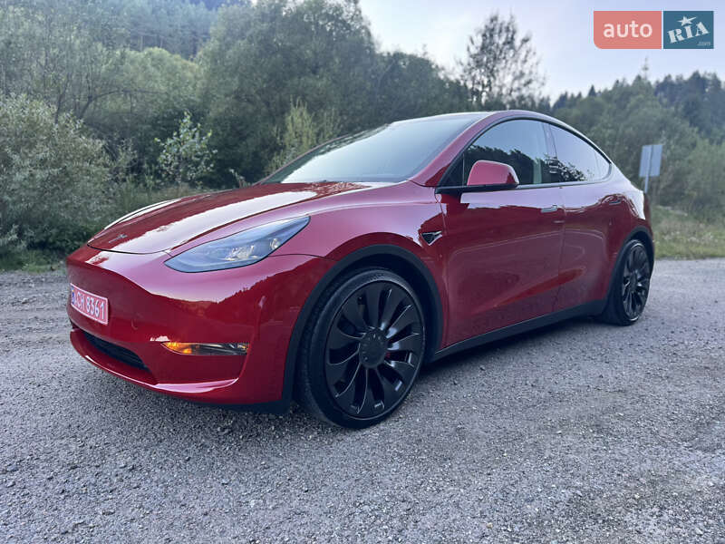 Позашляховик / Кросовер Tesla Model Y 2022 в Львові фото 17 Позашляховик / Кросовер Tesla Model Y 2022 в Львові