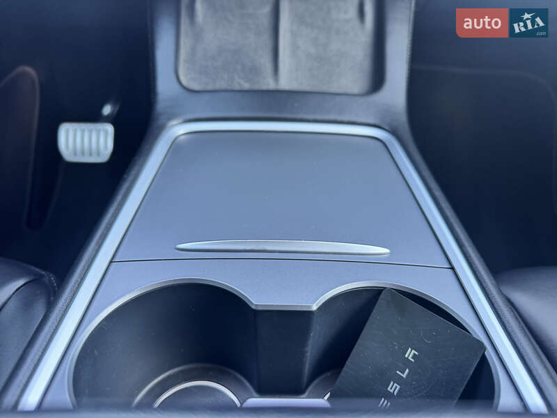 Позашляховик / Кросовер Tesla Model Y 2022 в Львові фото 35 Позашляховик / Кросовер Tesla Model Y 2022 в Львові