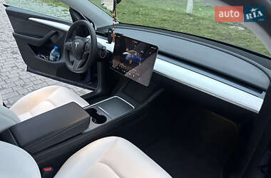 Внедорожник / Кроссовер Tesla Model Y 2024 в Копычинце