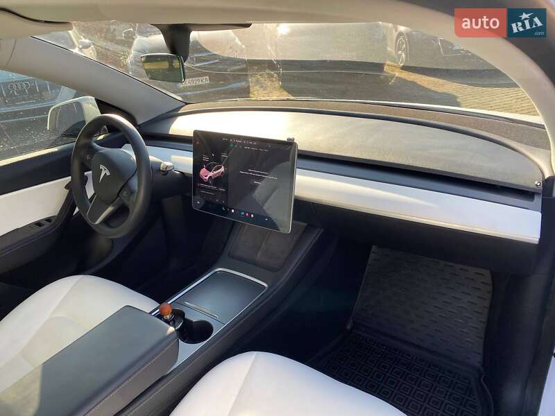 Позашляховик / Кросовер Tesla Model Y 2021 в Львові фото 9 Позашляховик / Кросовер Tesla Model Y 2021 в Львові