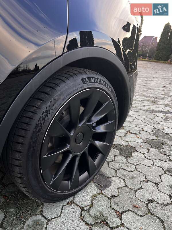 Внедорожник / Кроссовер Tesla Model Y 2023 в Дубно фото 14 Внедорожник / Кроссовер Tesla Model Y 2023 в Дубно