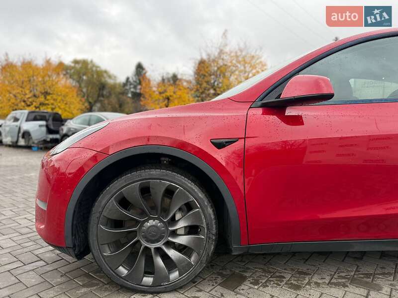 Позашляховик / Кросовер Tesla Model Y 2020 в Луцьку