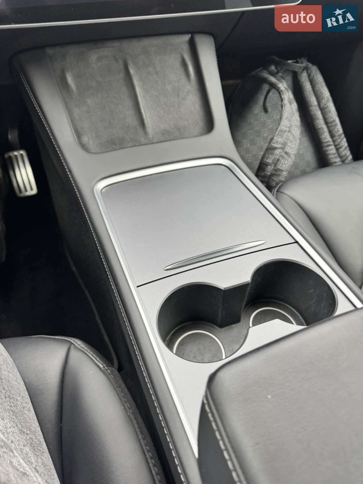 2022 Tesla Model Y - мініатюра 24