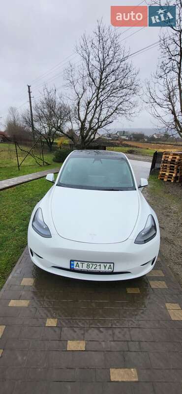 Позашляховик / Кросовер Tesla Model Y 2023 в Івано-Франківську фото 9 Позашляховик / Кросовер Tesla Model Y 2023 в Івано-Франківську