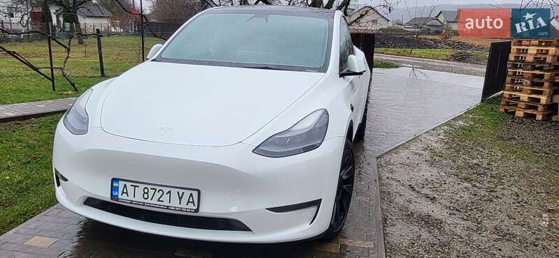 Tesla Model Y 2023 Tesla Model Y 2023