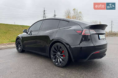 Внедорожник / Кроссовер Tesla Model Y 2022 в Днепре