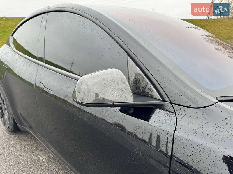 Позашляховик / Кросовер Tesla Model Y 2022 в Дніпрі
