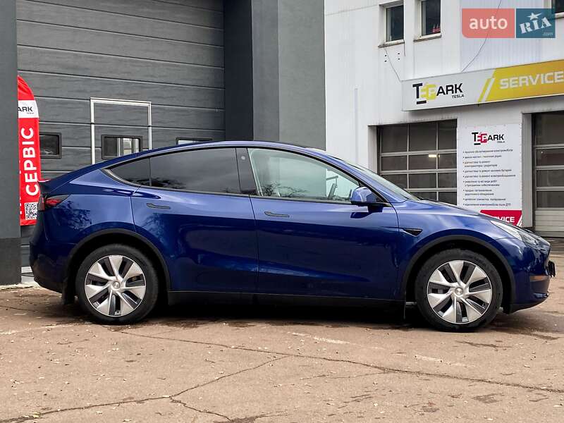 Внедорожник / Кроссовер Tesla Model Y 2023 в Киеве фото 11 Внедорожник / Кроссовер Tesla Model Y 2023 в Киеве