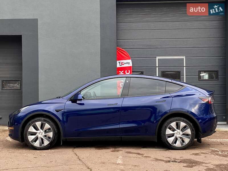 Внедорожник / Кроссовер Tesla Model Y 2023 в Киеве фото 6 Внедорожник / Кроссовер Tesla Model Y 2023 в Киеве