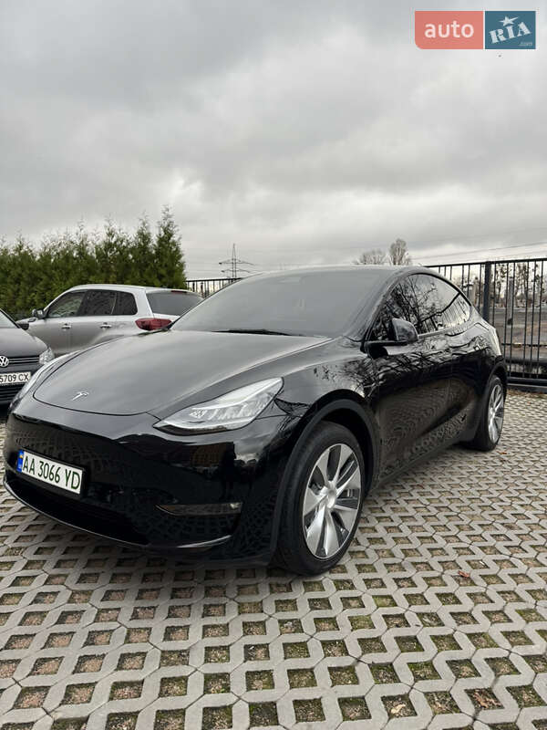 Внедорожник / Кроссовер Tesla Model Y 2022 в Киеве фото 3 Внедорожник / Кроссовер Tesla Model Y 2022 в Киеве