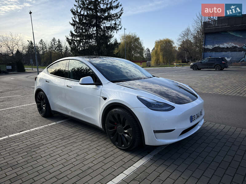 Внедорожник / Кроссовер Tesla Model Y 2023 в Луцке фото 5 Внедорожник / Кроссовер Tesla Model Y 2023 в Луцке