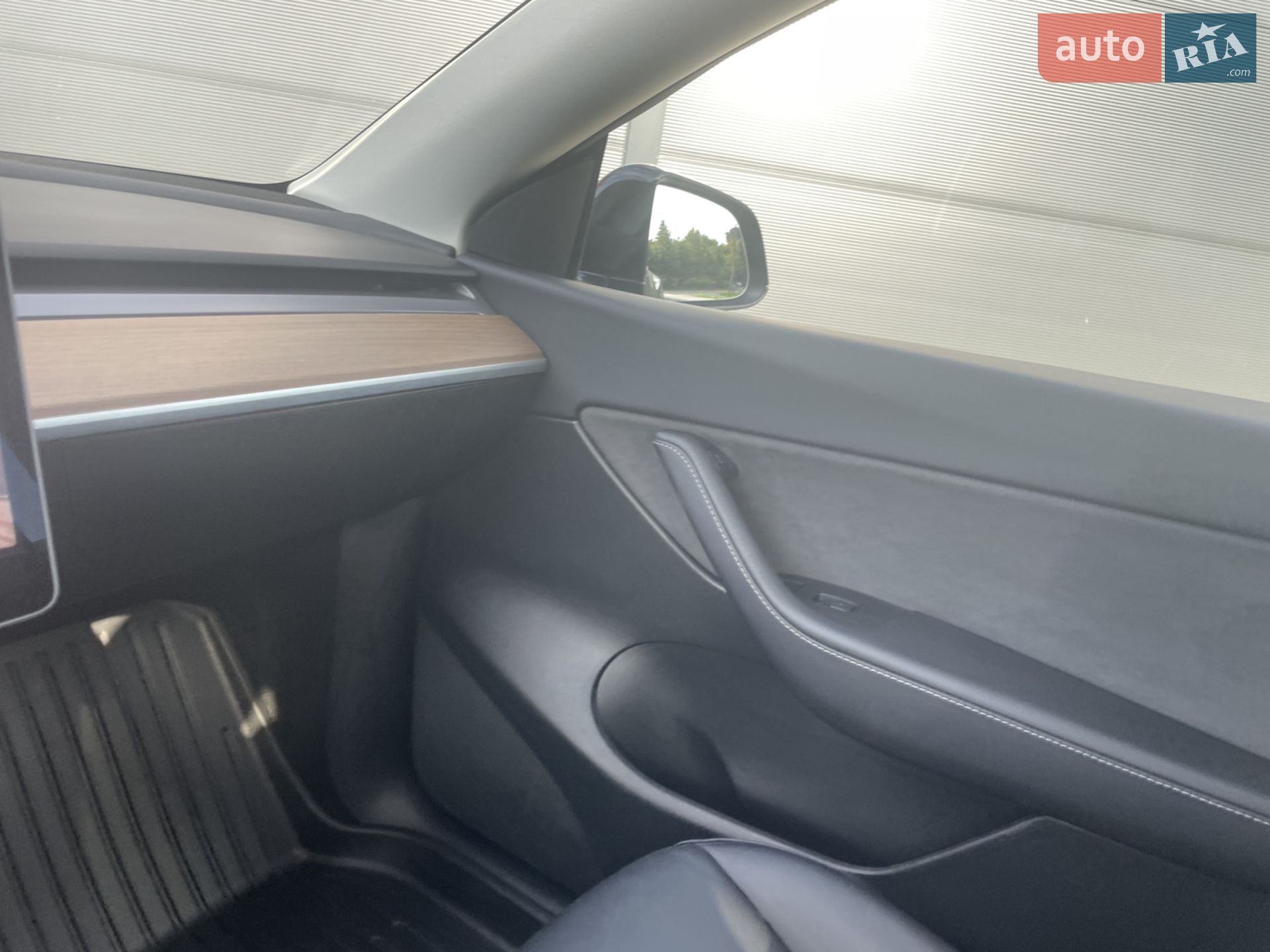 2021 Tesla Model Y - мініатюра 15