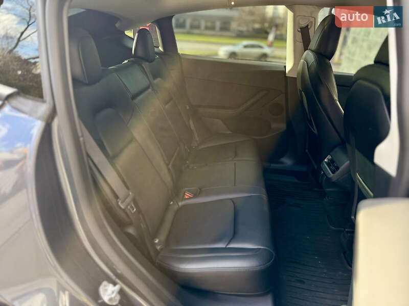 Внедорожник / Кроссовер Tesla Model Y 2022 в Харькове