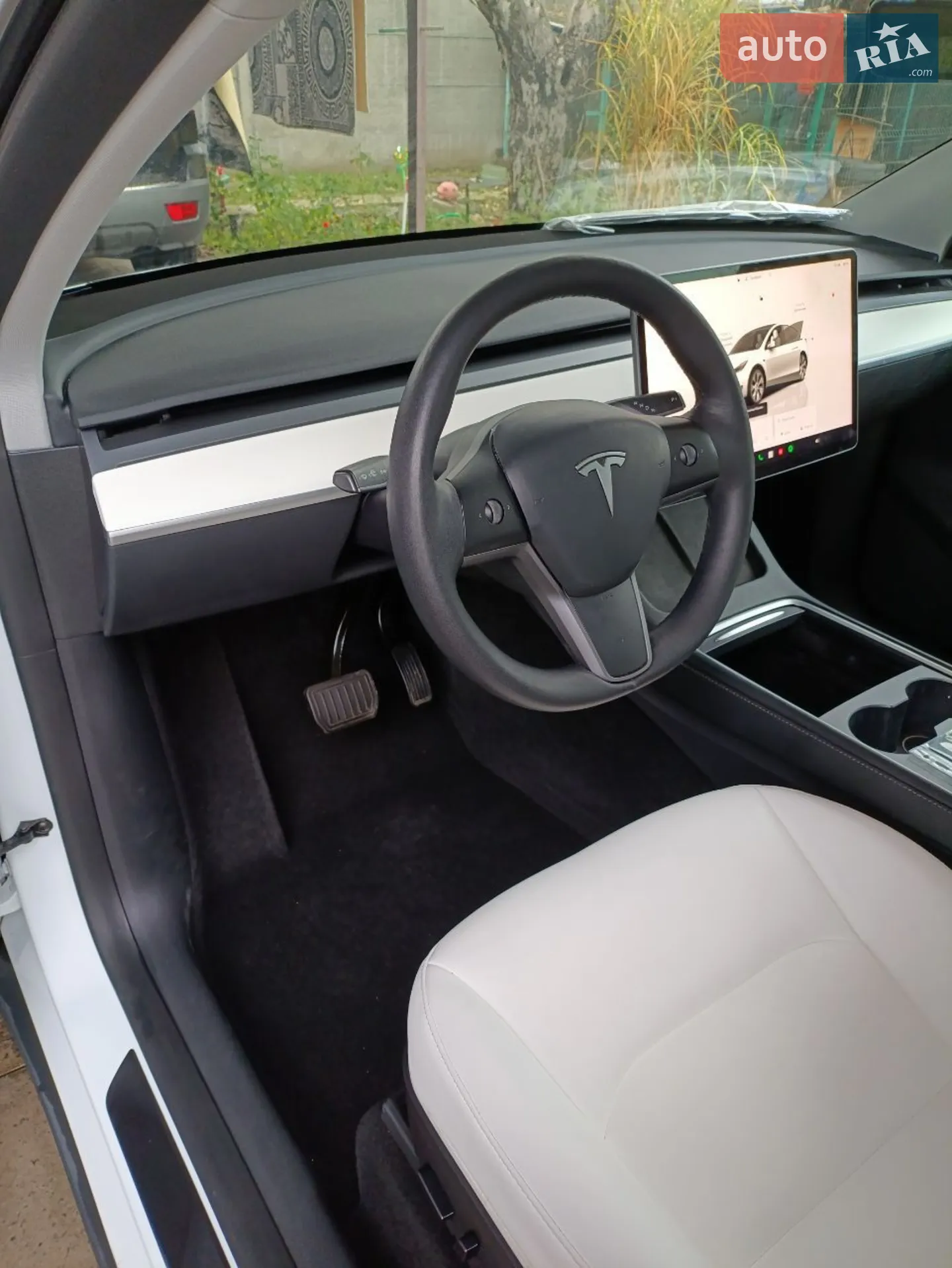 2022 Tesla Model Y - мініатюра 31