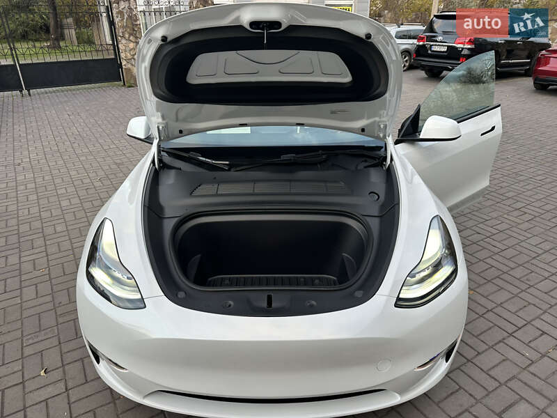 Внедорожник / Кроссовер Tesla Model Y 2023 в Днепре фото 36 Внедорожник / Кроссовер Tesla Model Y 2023 в Днепре