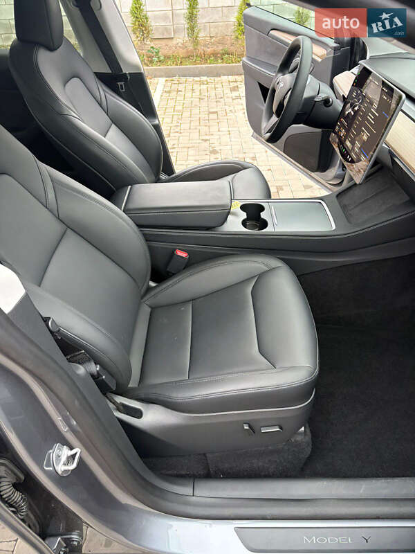 Внедорожник / Кроссовер Tesla Model Y 2024 в Ровно фото 24 Внедорожник / Кроссовер Tesla Model Y 2024 в Ровно