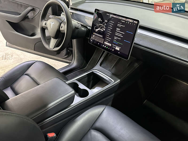 Внедорожник / Кроссовер Tesla Model Y 2021 в Ровно фото 10 Внедорожник / Кроссовер Tesla Model Y 2021 в Ровно