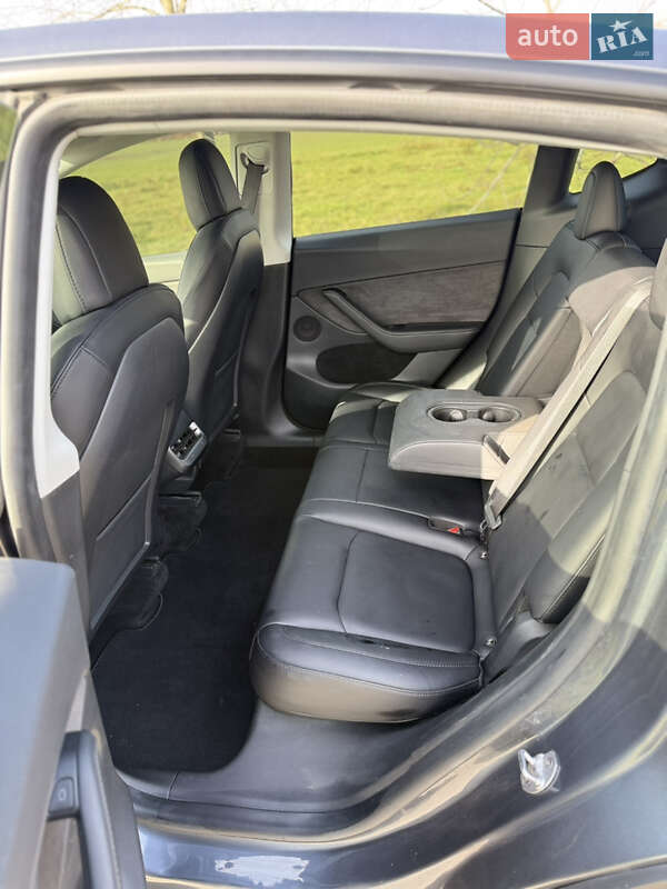 Позашляховик / Кросовер Tesla Model Y 2022 в Івано-Франківську фото 25 Позашляховик / Кросовер Tesla Model Y 2022 в Івано-Франківську