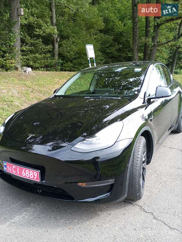 Позашляховик / Кросовер Tesla Model Y 2022 в Дрогобичі фото Позашляховик / Кросовер Tesla Model Y 2022 в Дрогобичі
