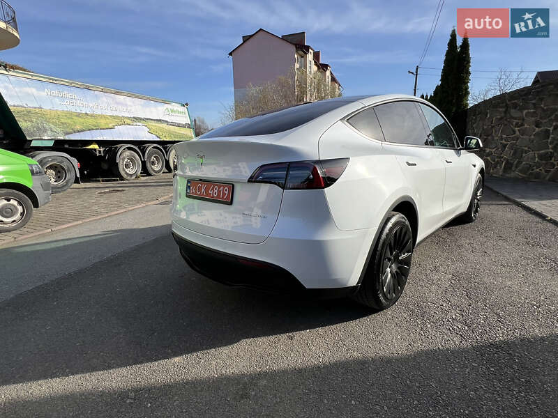Позашляховик / Кросовер Tesla Model Y 2022 в Самборі