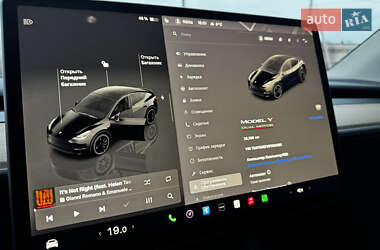 Позашляховик / Кросовер Tesla Model Y 2023 в Кропивницькому