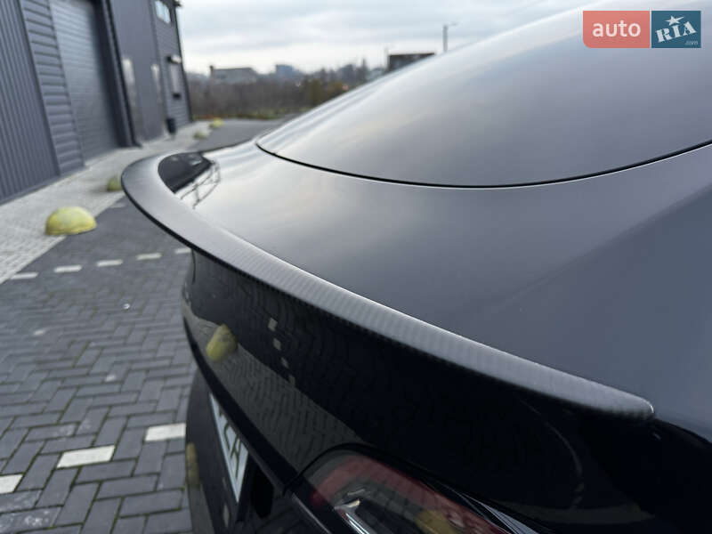 Позашляховик / Кросовер Tesla Model Y 2023 в Києві