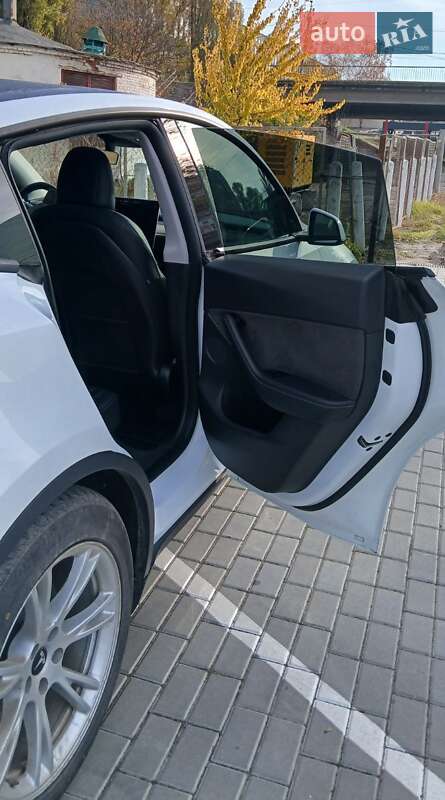 Внедорожник / Кроссовер Tesla Model Y 2020 в Хмельницком фото 32 Внедорожник / Кроссовер Tesla Model Y 2020 в Хмельницком