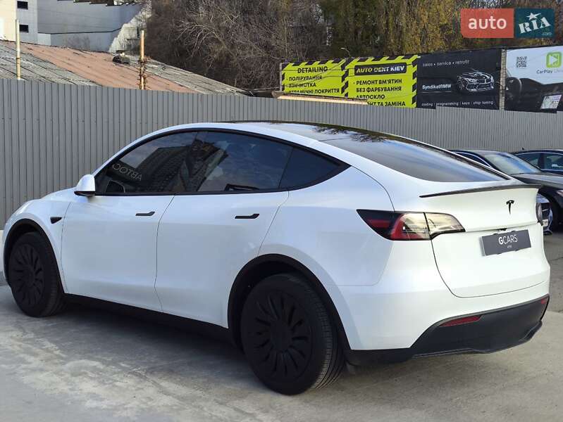 Внедорожник / Кроссовер Tesla Model Y 2024 в Киеве фото 6 Внедорожник / Кроссовер Tesla Model Y 2024 в Киеве