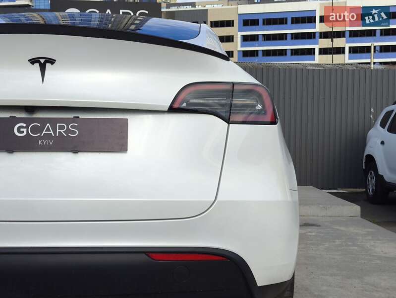 Внедорожник / Кроссовер Tesla Model Y 2024 в Киеве фото 10 Внедорожник / Кроссовер Tesla Model Y 2024 в Киеве