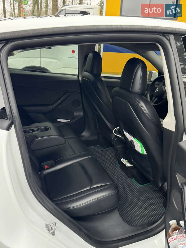 Внедорожник / Кроссовер Tesla Model Y 2022 в Харькове