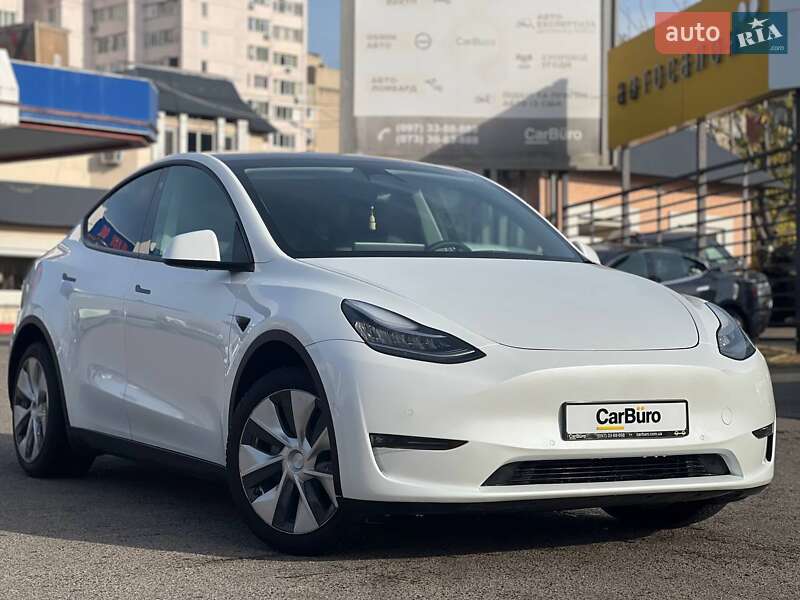 Tesla Model Y 2022 Tesla Model Y 2022