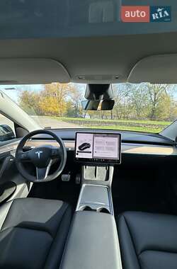 Внедорожник / Кроссовер Tesla Model Y 2024 в Кривом Роге