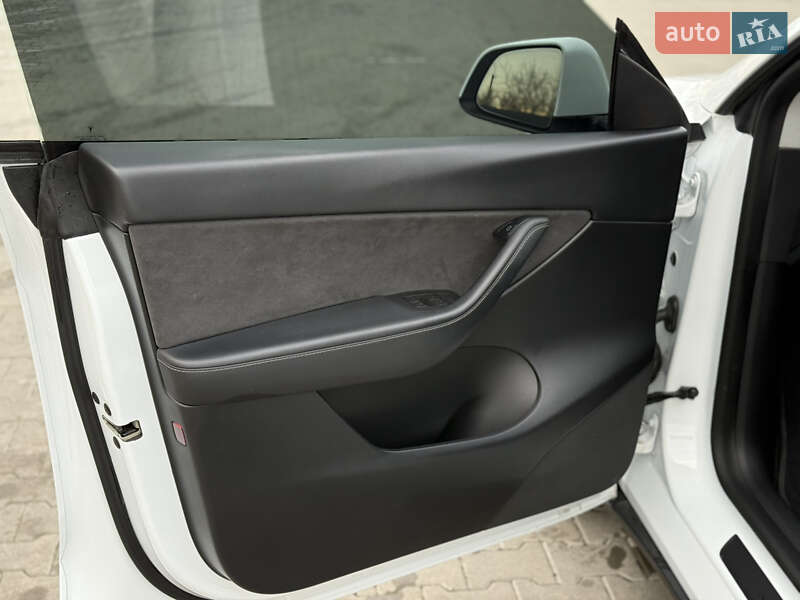 Внедорожник / Кроссовер Tesla Model Y 2022 в Летичеве фото 15 Внедорожник / Кроссовер Tesla Model Y 2022 в Летичеве